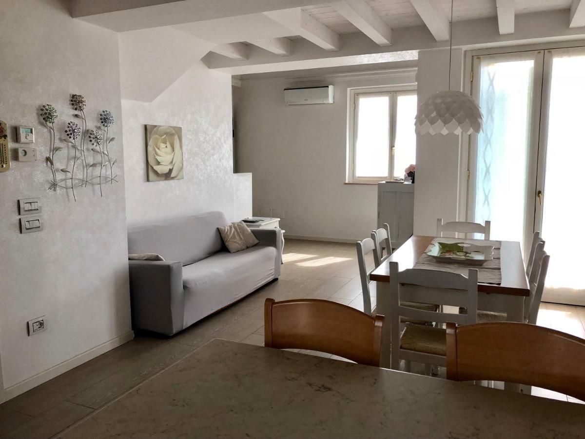 Appartamenti Agli Ulivi Peschiera del Garda Exterior foto
